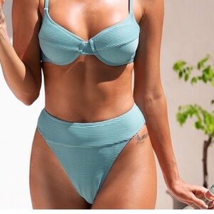 Cupshe Swim Kimora molded cup high waisted bikini set , Size Large, Blue color